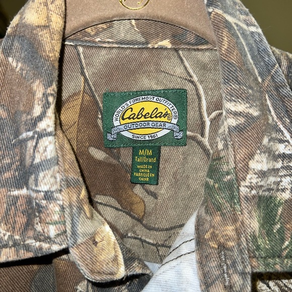 Cabela's Camouflage Shirt Jacket Size Medium - Picture 2 of 3